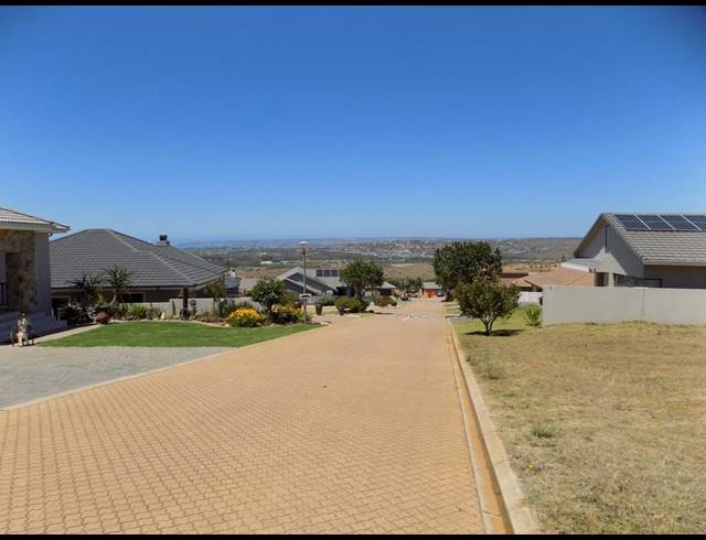 LAND FOR SALE IN MONTE CHRISTO